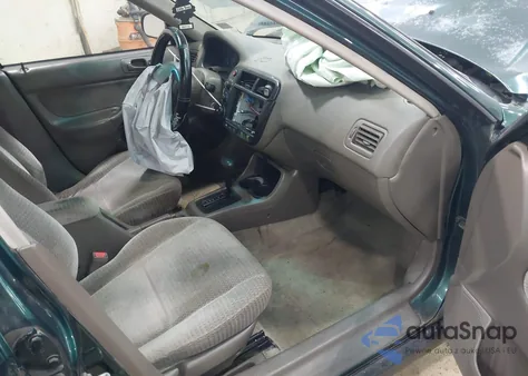 2000 Honda Civic Value Package from USA, damaged, VIN 2HGEJ6616YH511551